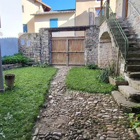 - Belle Maison De Village 펜션 Rivière-sur-Tarn