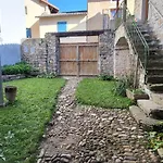 Дом отдыха - Belle Maison De Village Riviere-sur-Tarn