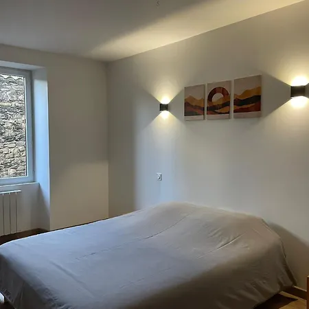 - Belle Maison De Village